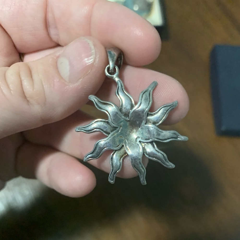 Sterling silver star pendant